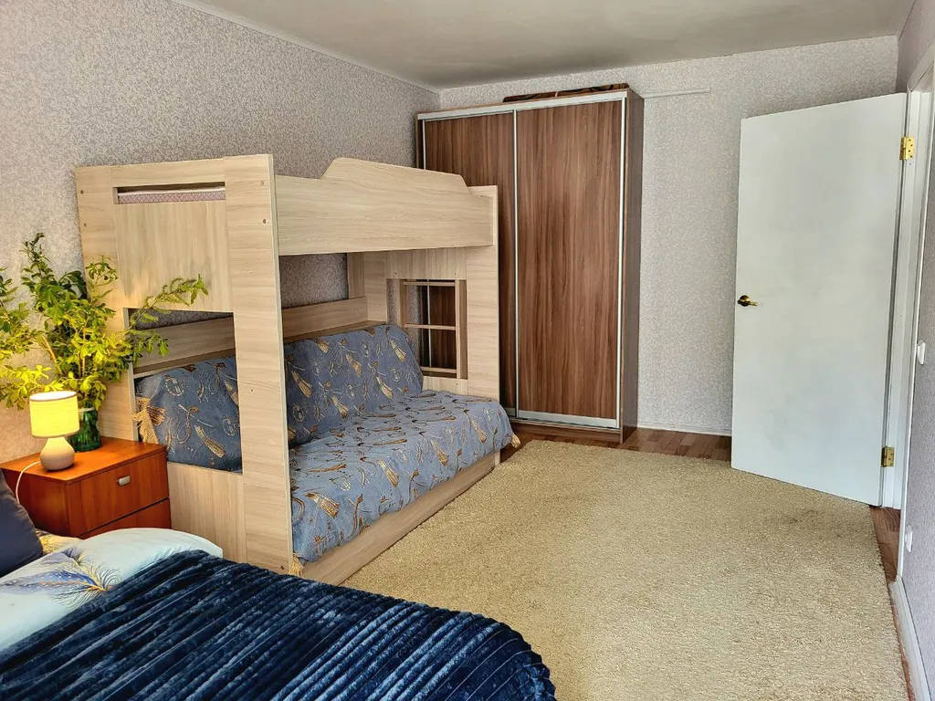 Рядом с центром, дивизий и аквапарком