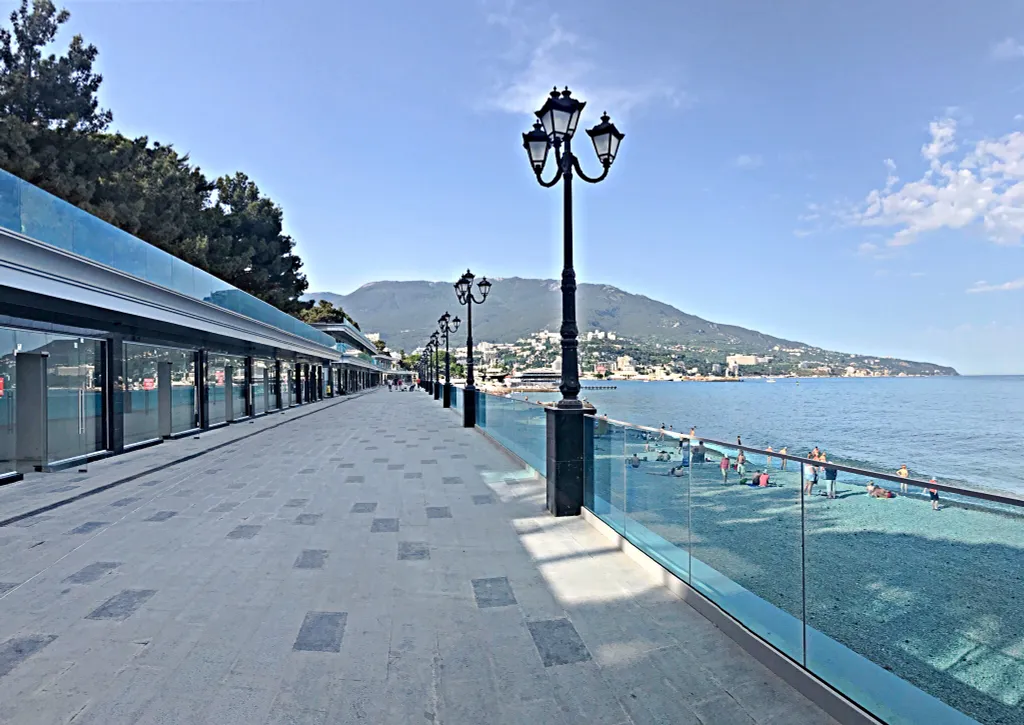 Апартаменты на набережной с террасой