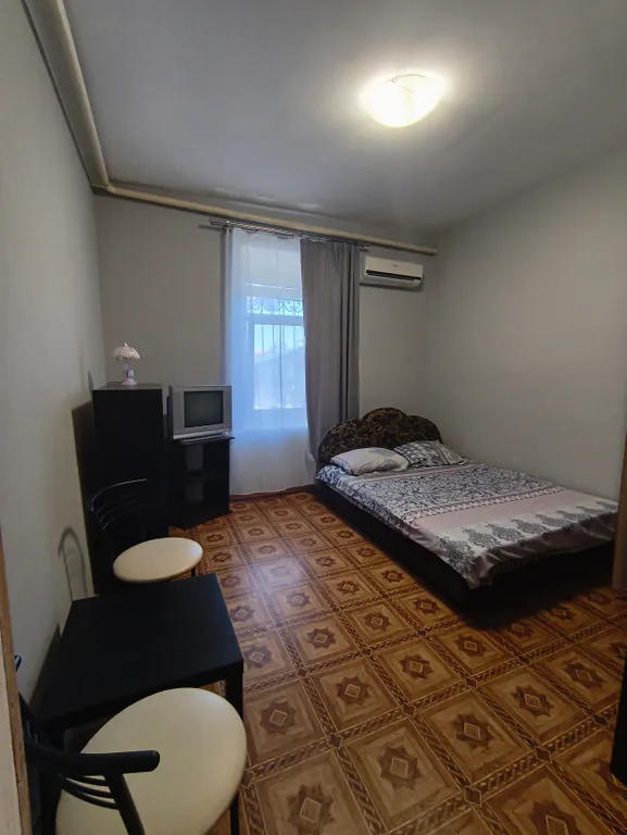 Частный дом со своим двором