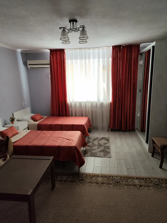 Коттедж Домик в центре города — Анапа