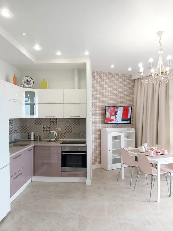 Просторная квартира с видом на море и горы