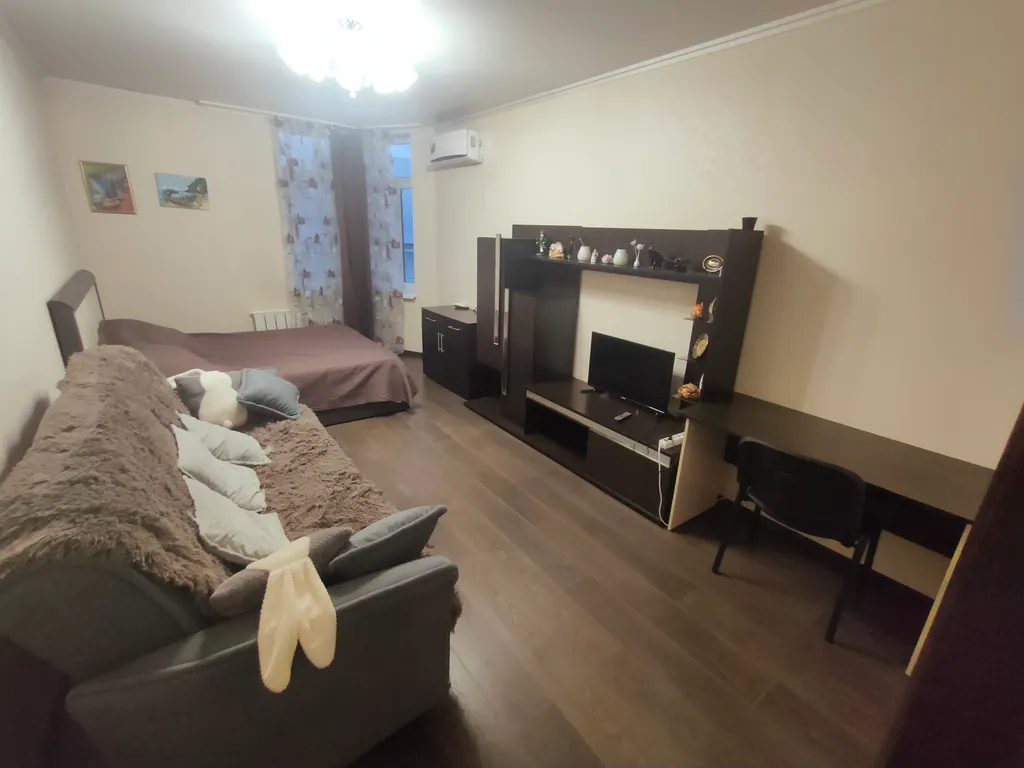 Квартира рядом с театром оперы и балета и центральным рынком