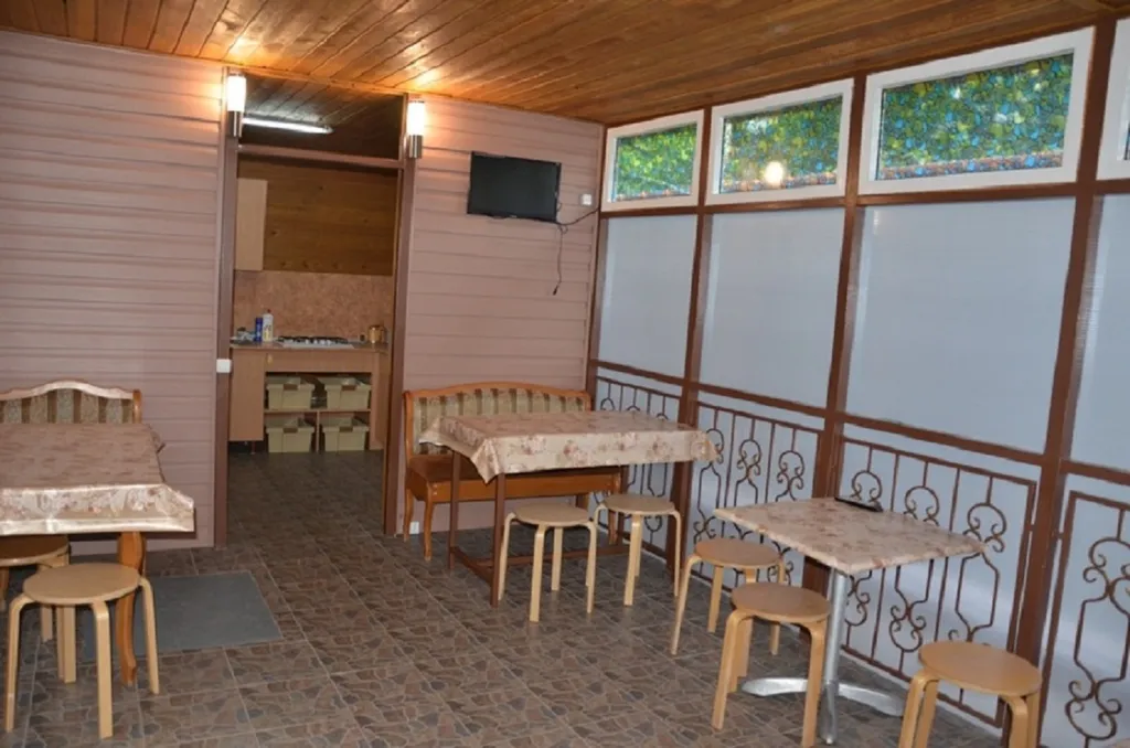 Квартира Квартира Уютный четырехместный номер с удобствами — Ейск