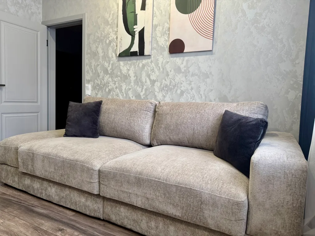 Квартира с новым ремонтом и мебелью