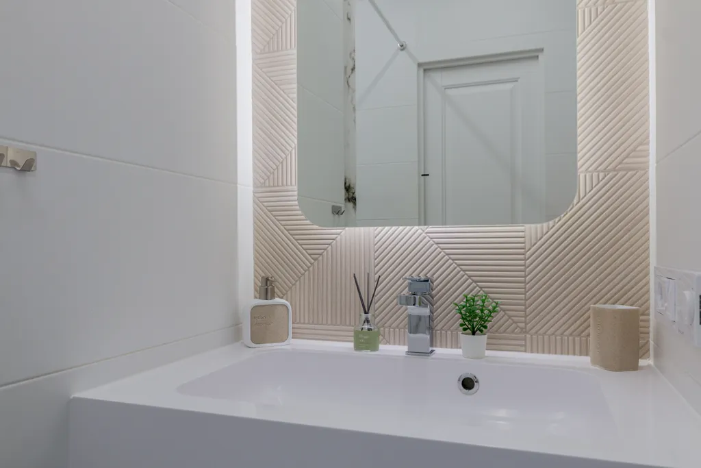 Студия в сердце города с видом на жд вокзал