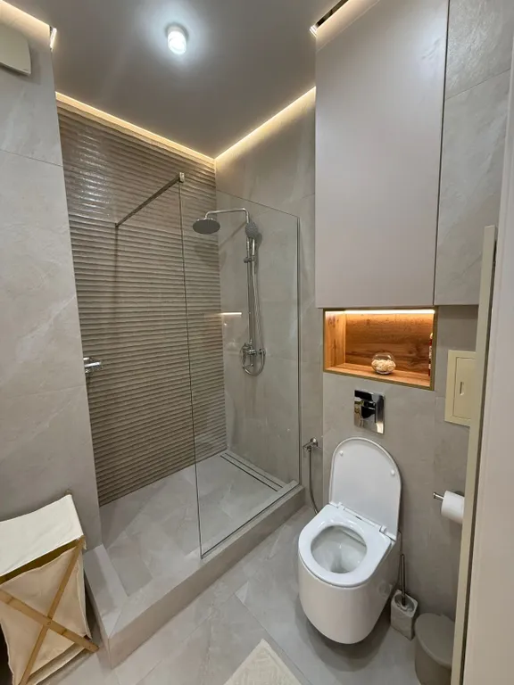 Новая квартира-студия с видом на море