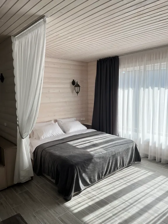 Уютная студия в частном доме с отдельным входом