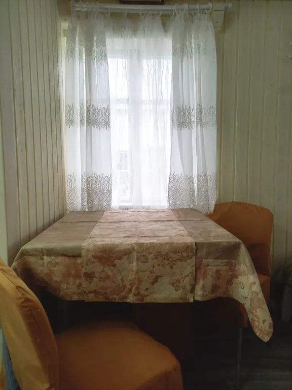 Зеленая уютная дача