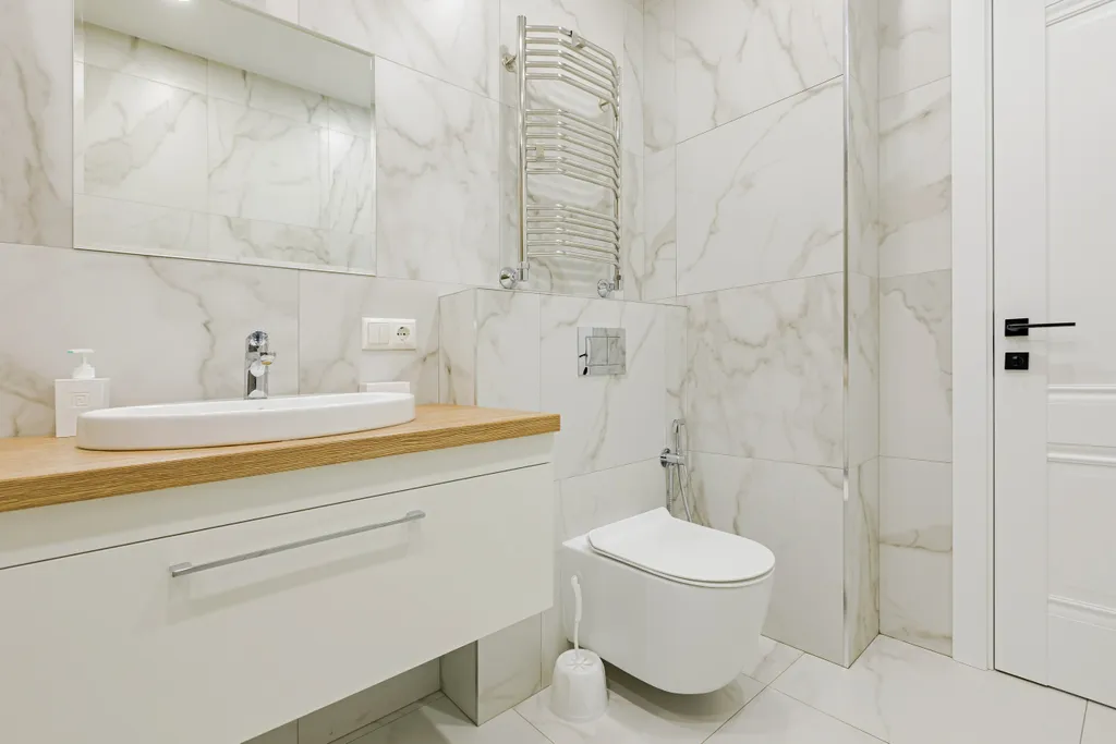 Современная двухкомнатная квартира на 17 этаже