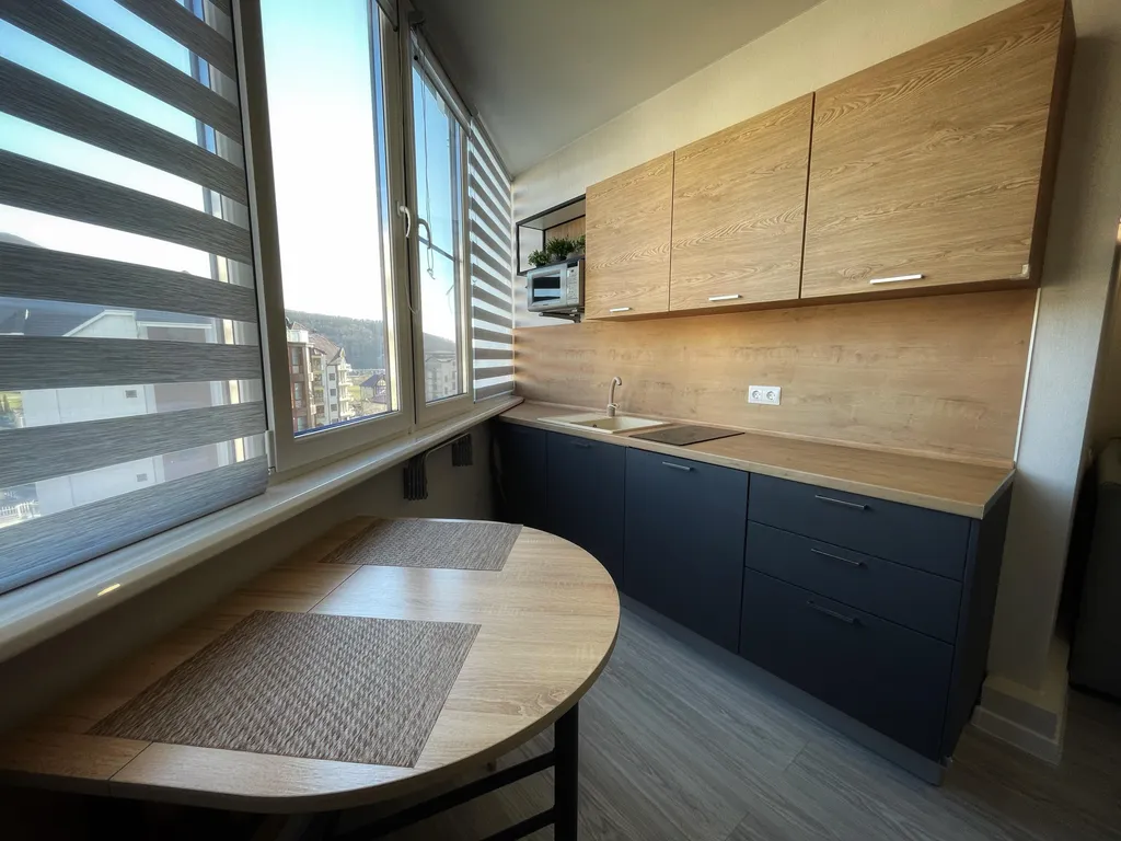 Апартамент в 3 минутах от моря с видом на горы