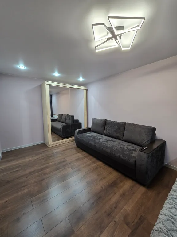 Квартира Однокомнатная квартира в центре — Вихоревка