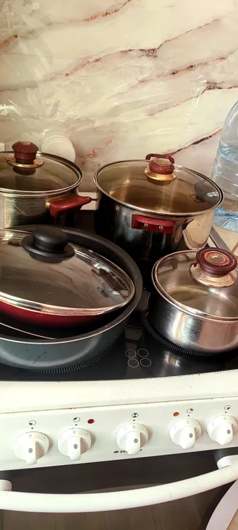 Квартира Квартира Камин, качеля! Напротив кл. Мешалкина. НВВКУ. НГУ. ЦНМТ. Мозайка. Эдэм — Новосибирск