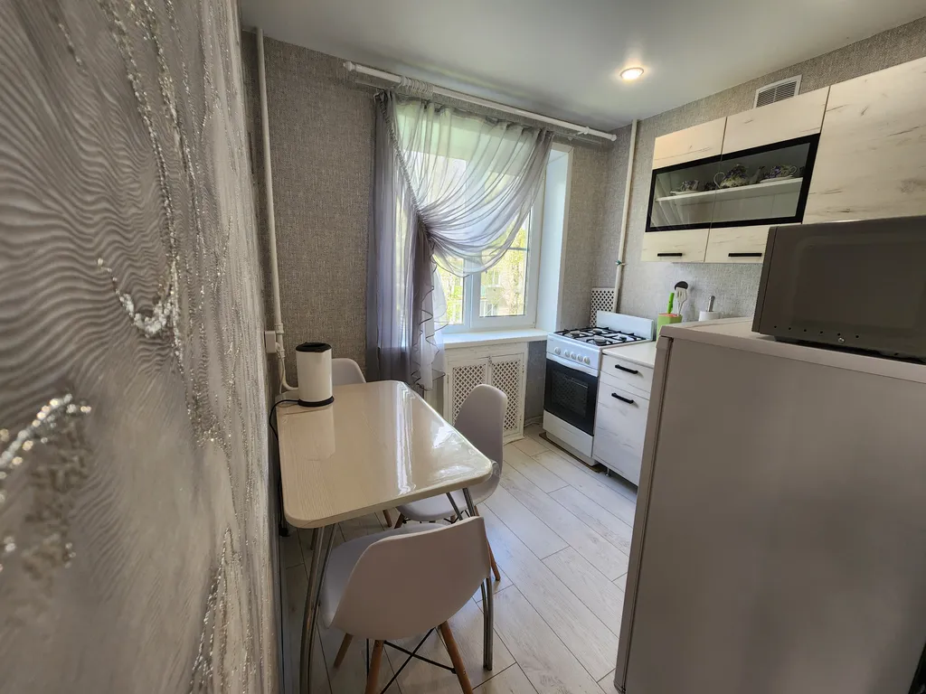 Тёплая и светлая квартира на центральной улице Торжка