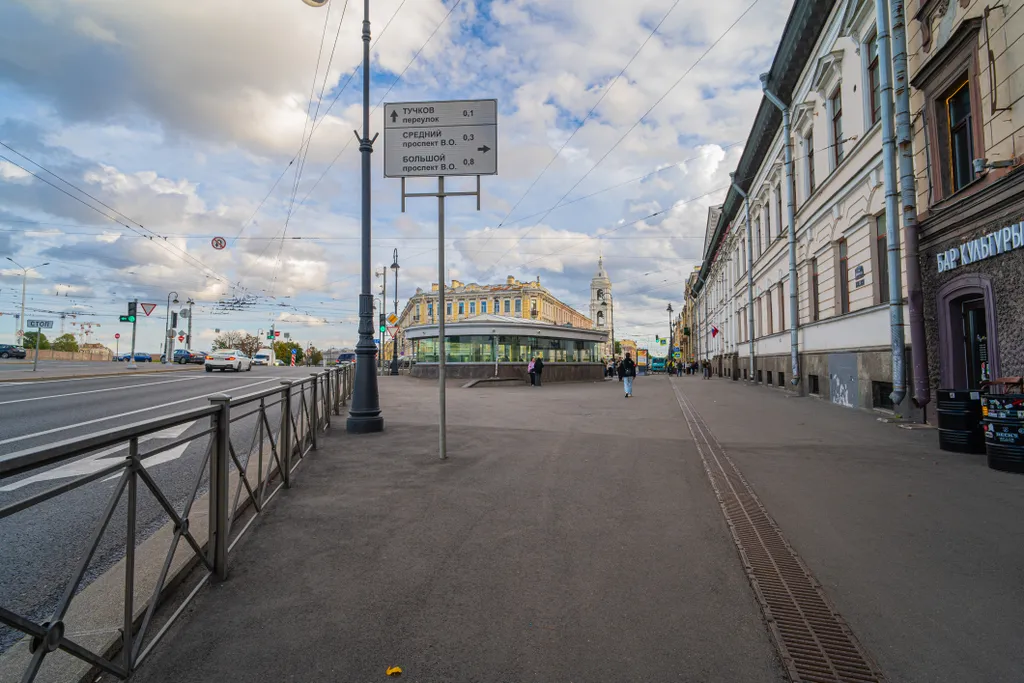 Квартира Квартира с великолепным видом на Неву — Санкт-Петербург