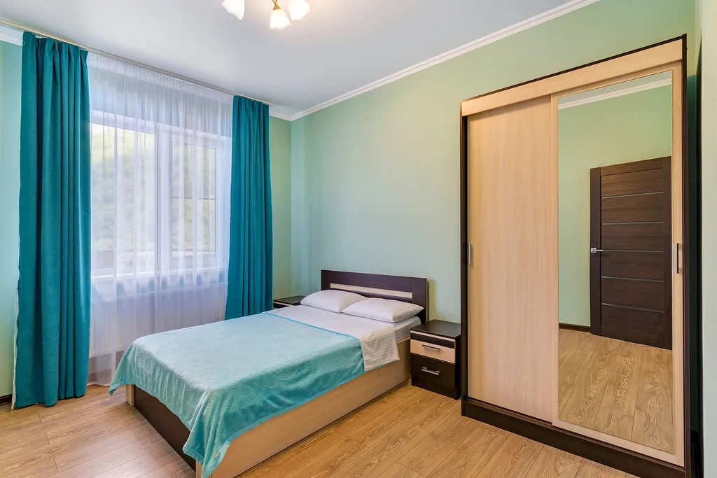 Коттедж Коттедж Семейный отдых на море — Прасковеевка