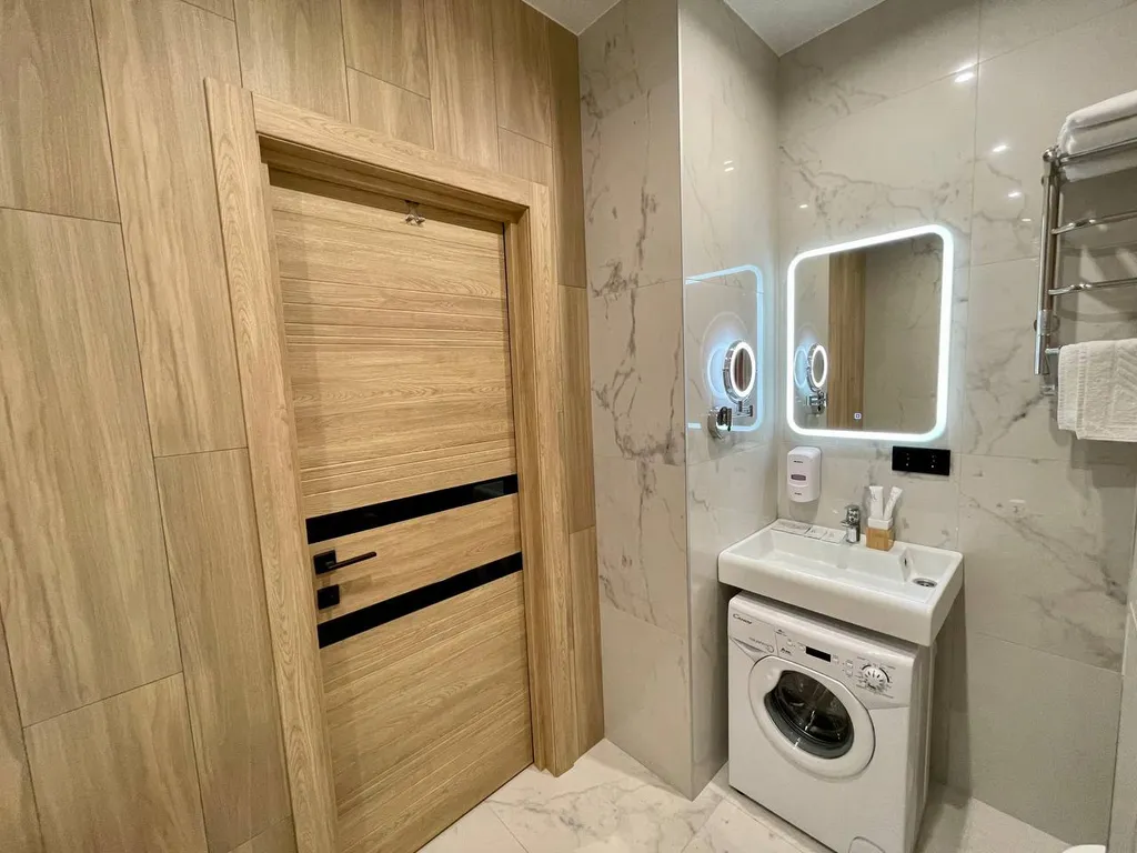 "В Гости!" на Запорожской 69  (1к студия с Джакузи)