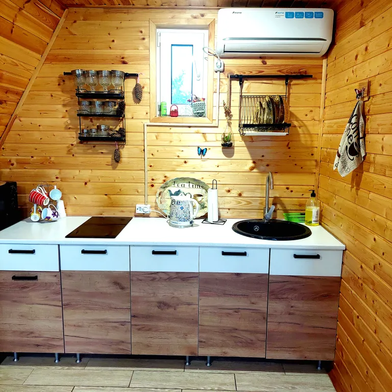 Домик а-фрейм на Марсе