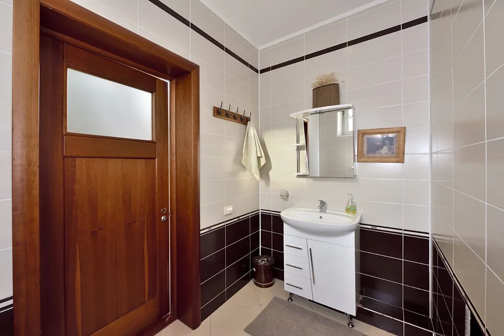 Уютный коттедж с видом на горы