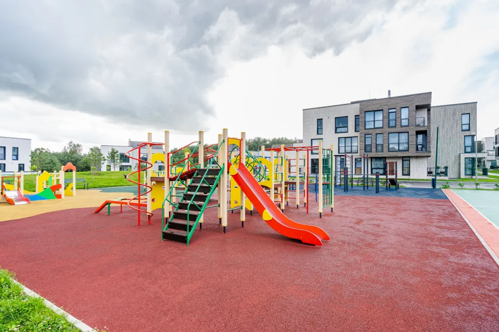 Охта Сьют 22