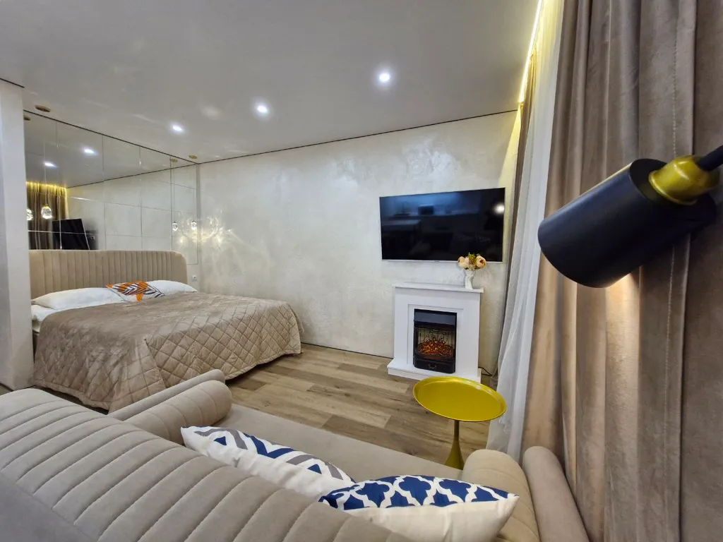 Уютная квартира люкс класса с камином, автовокзал географический центр