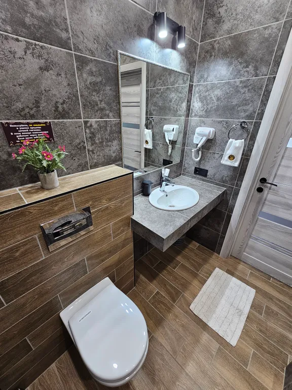 Апартамент №6