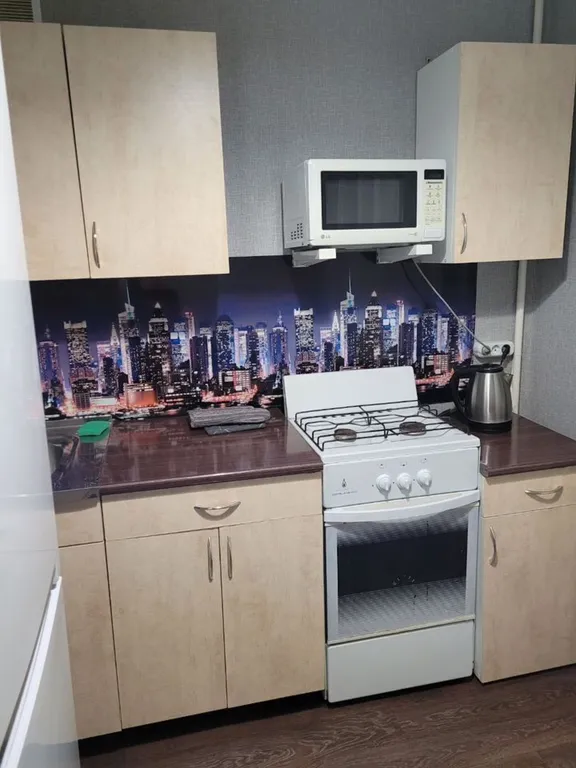 Теплая светлая квартира