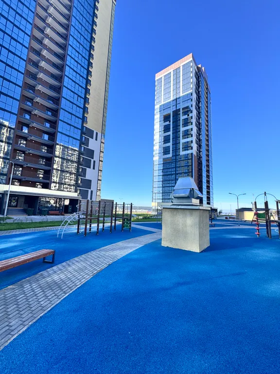 Уютная студия в новом доме с красивейшим видом