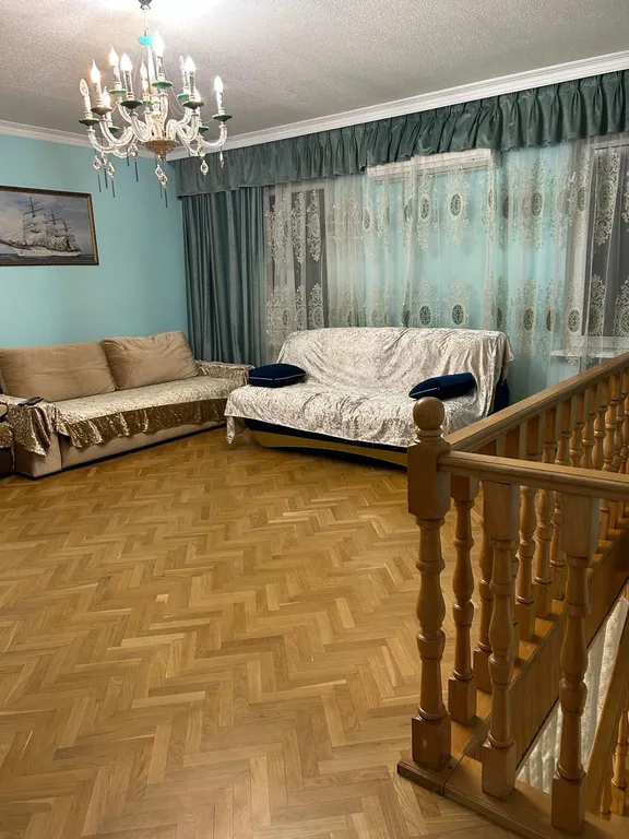 4-комнатный Дом