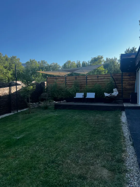 Коттедж Уютный дом с видом на горы — Соколиное