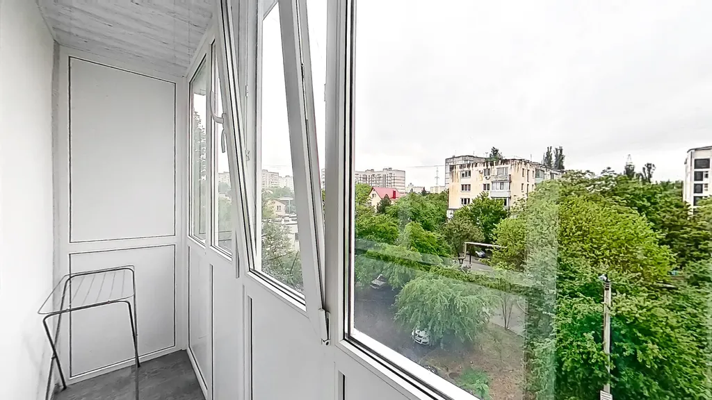 Уютная квартира напротив ТЦ Меганом