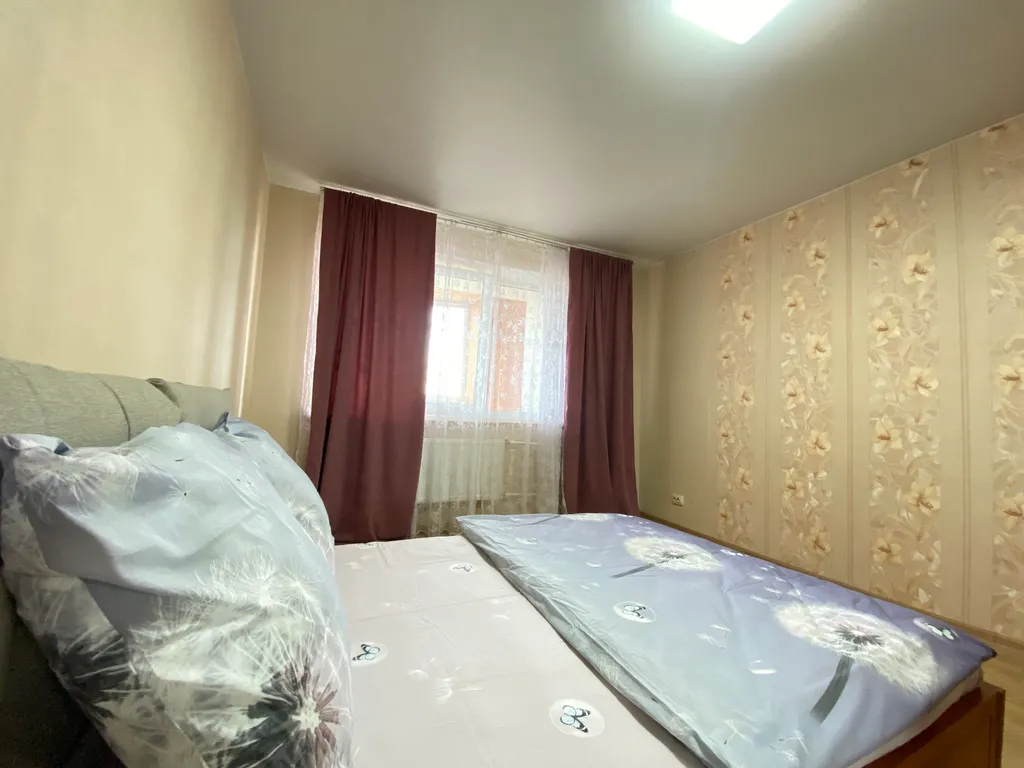 Двухкомнатная квартира рядом с центром