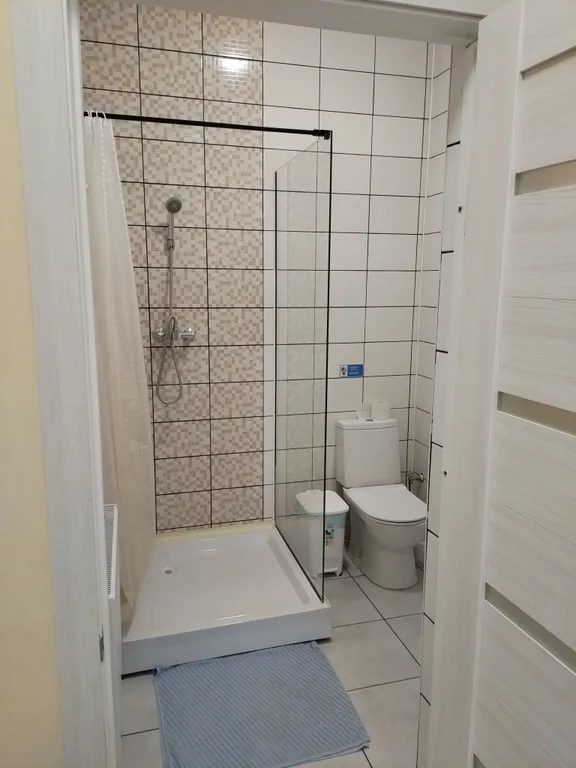 Квартира Квартира Просторный номер Люкс с двухспальной кроватью и диваном — Кущёвская