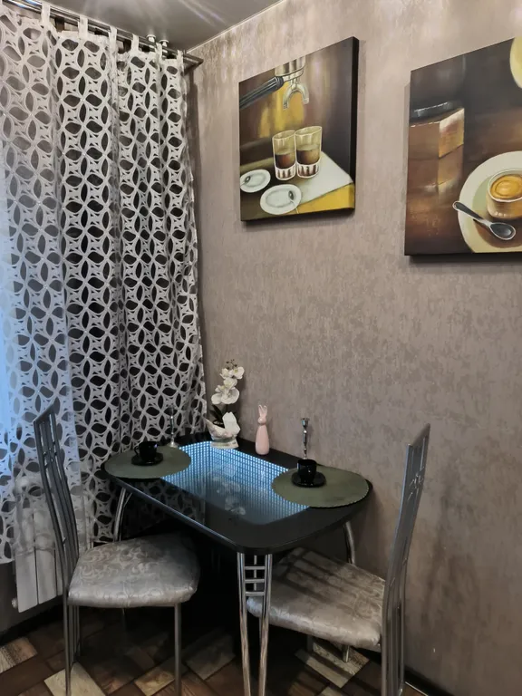 Отличная квартира с евроремонтом рядом с вокзалами