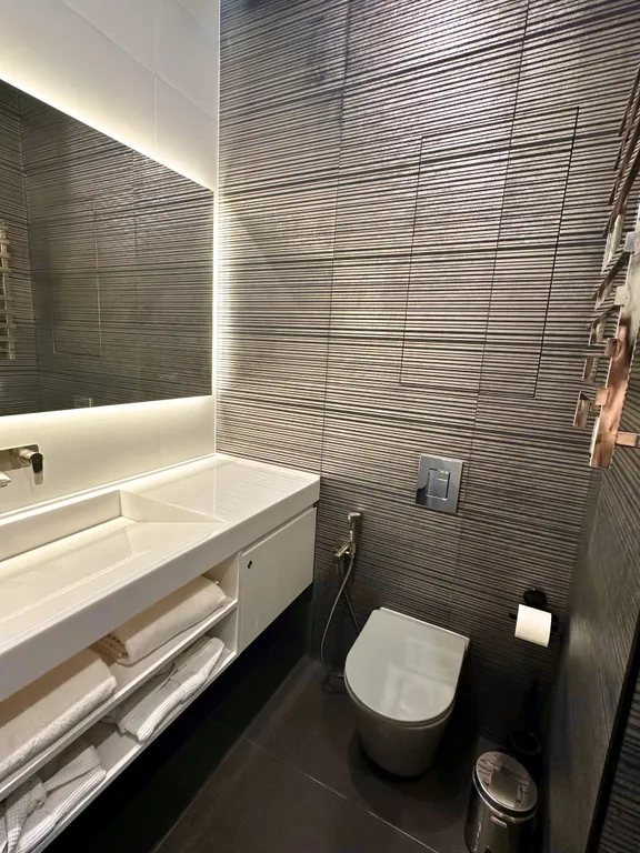 Панорамный Лофт с джакузи и PS5