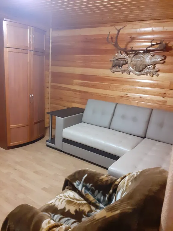 Дом с русской баней на берегу озера Селигер