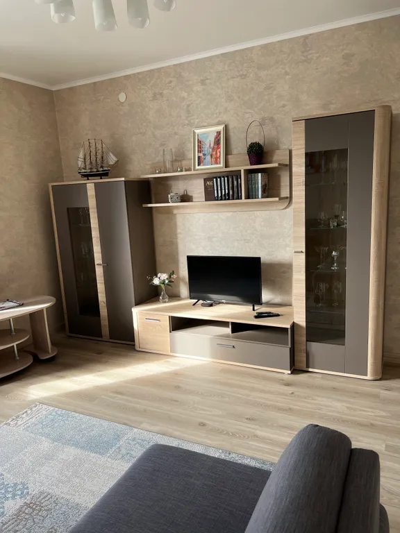 Квартира у парка и озера