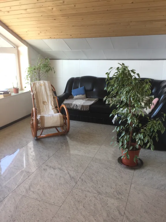 4-комнатный Дом