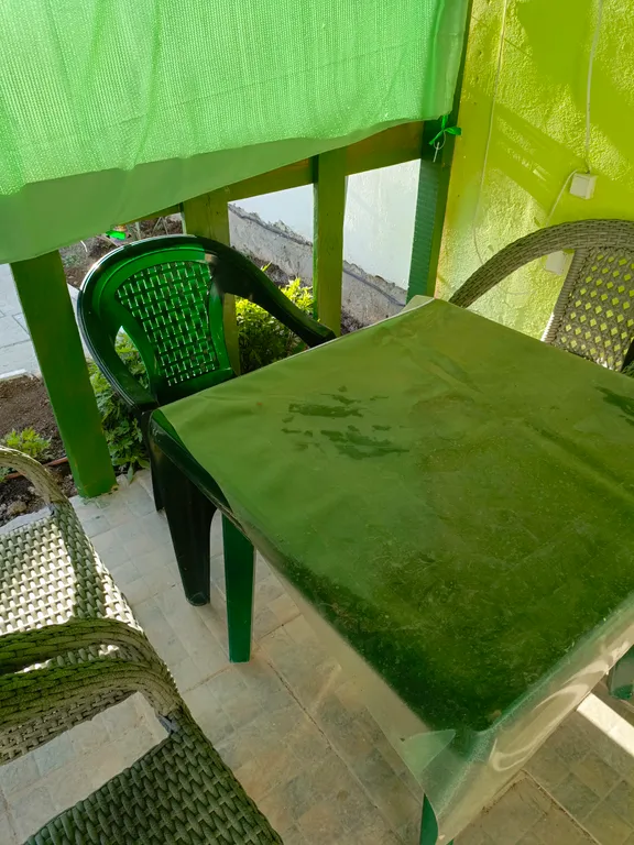 Коттедж-дом отдельно стоящий, гостевой двор смайлик