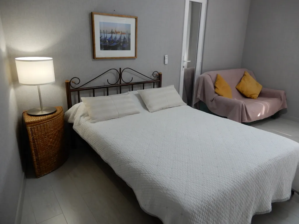 Квартира-студия с видом на море