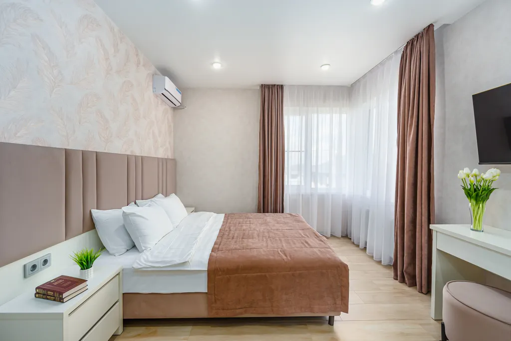 Загородный дом с русской баней и бассейном в 15 минутах от моря