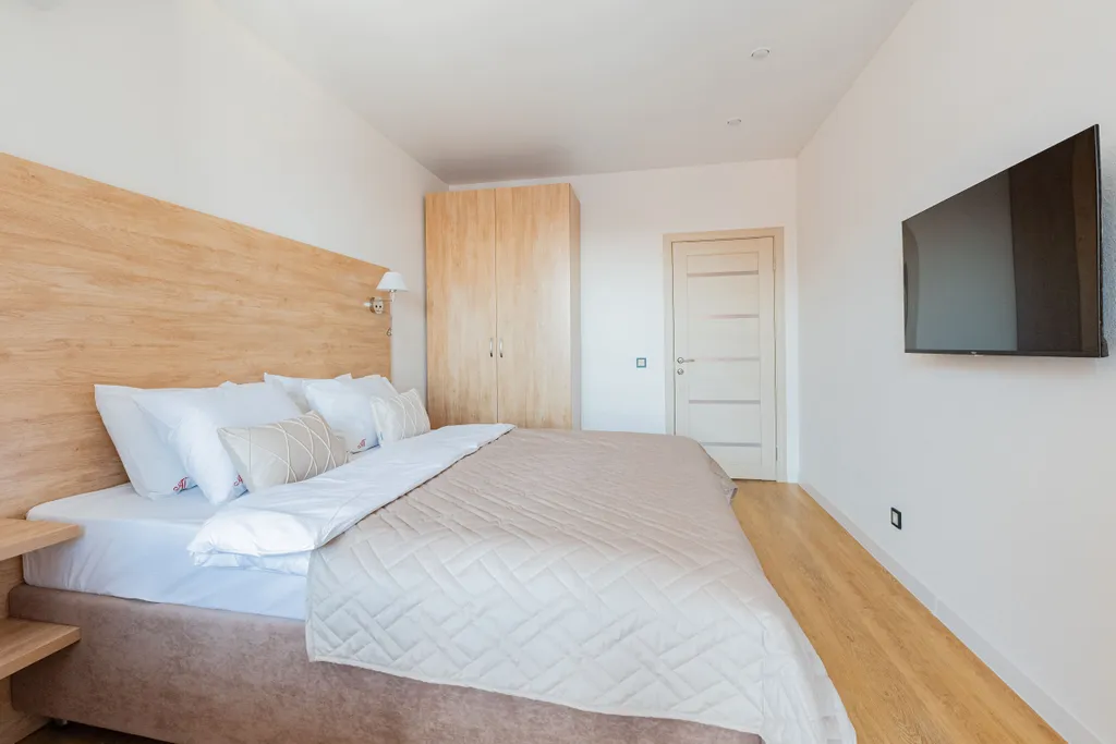 Красивая евротрешка в Левобережном