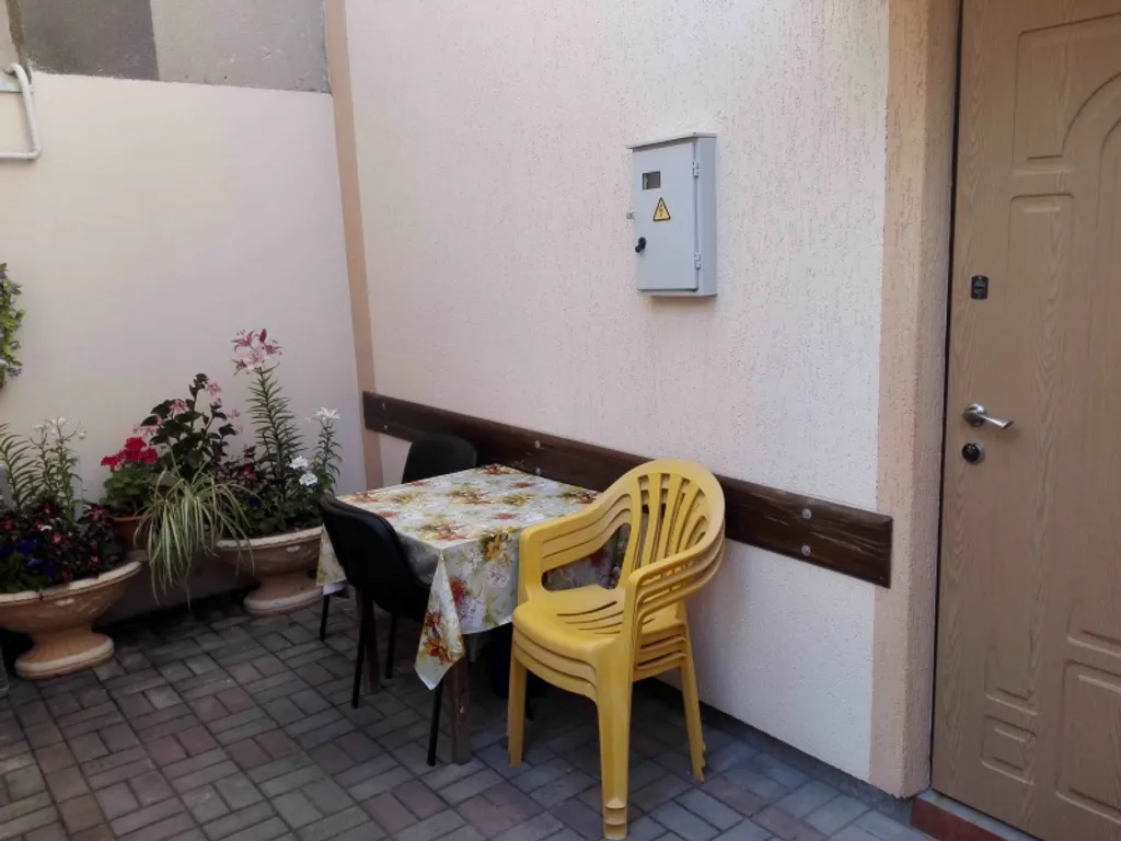 Небольшой уютный дом в курортной зоне