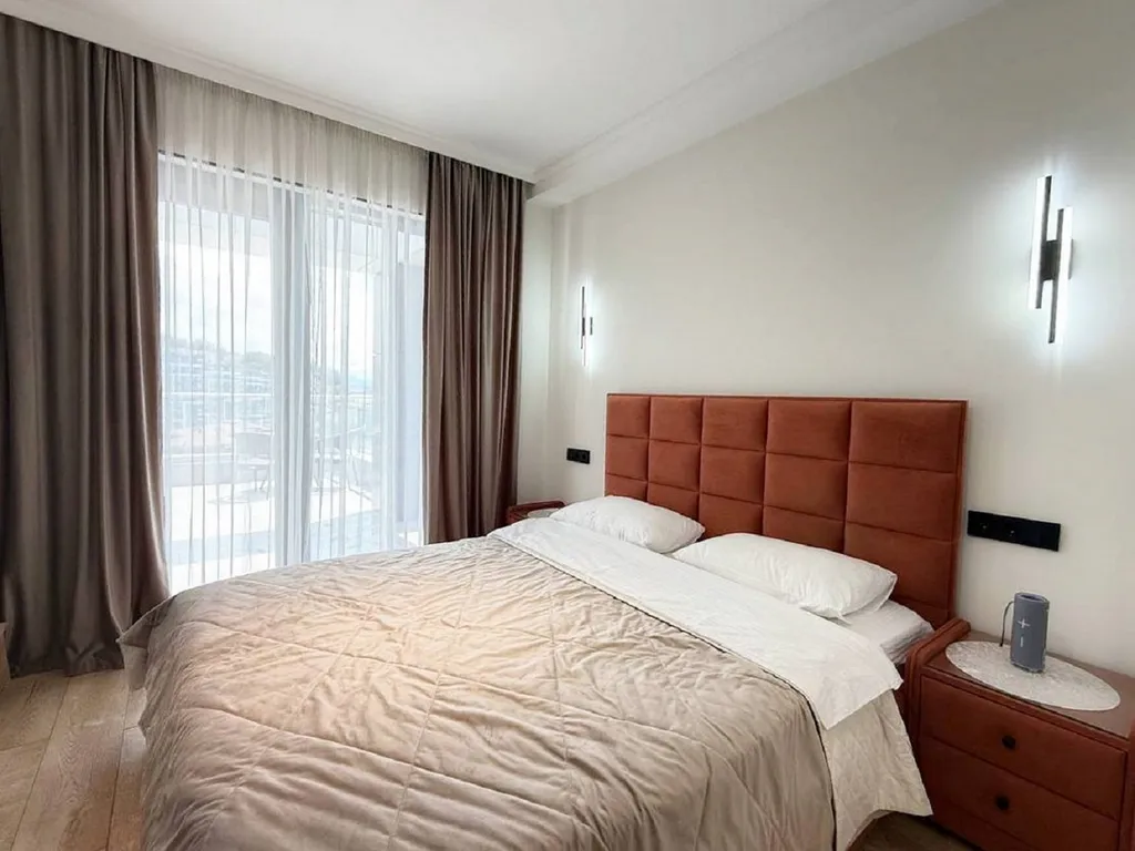 Студия на первой береговой с большой террасой и крутым видом на море