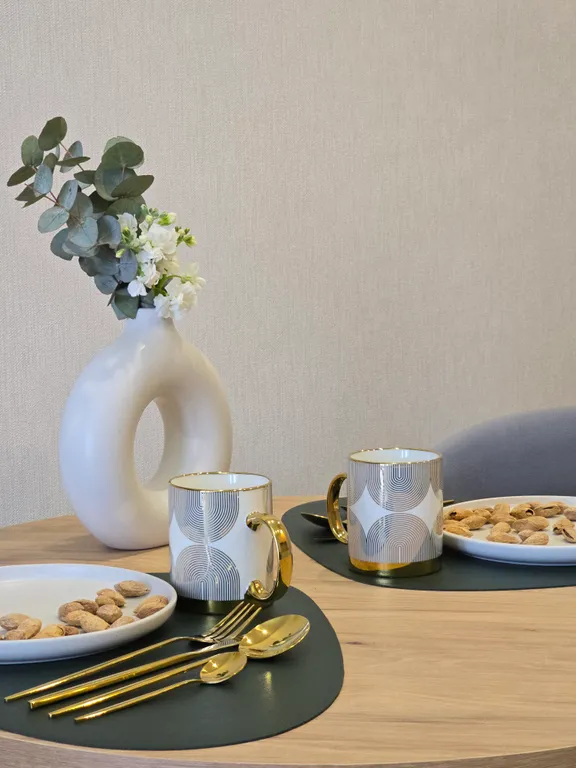 Современная,  комфортная квартира (ТЦ Арена, Аэропорт).