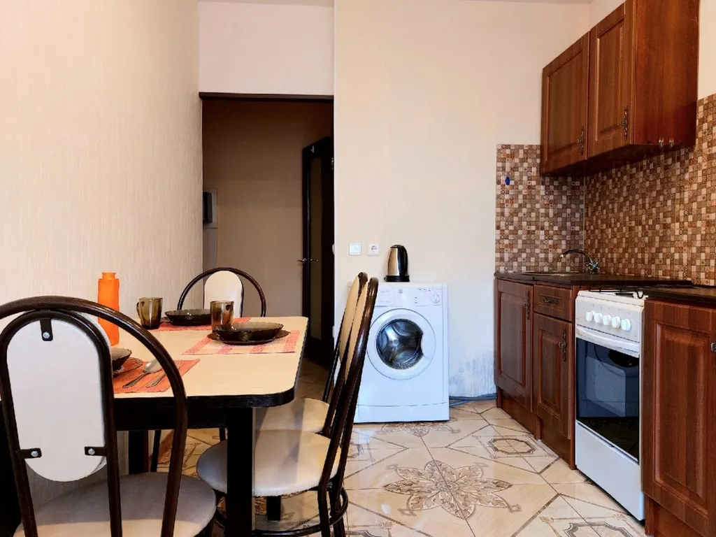 2-х комнатная квартира в тихом районе ЖК 8 Квартал