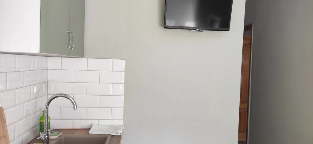 Уютная однокомнатная квартира в самом сердце левого берега