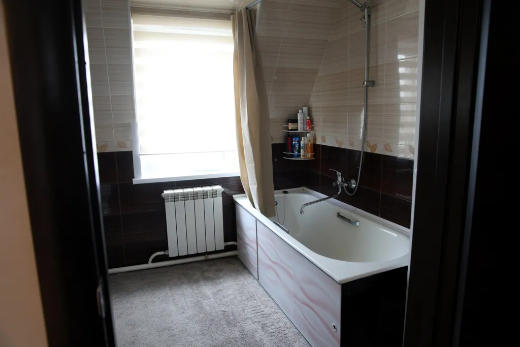 Уютный дом с баней в черте города