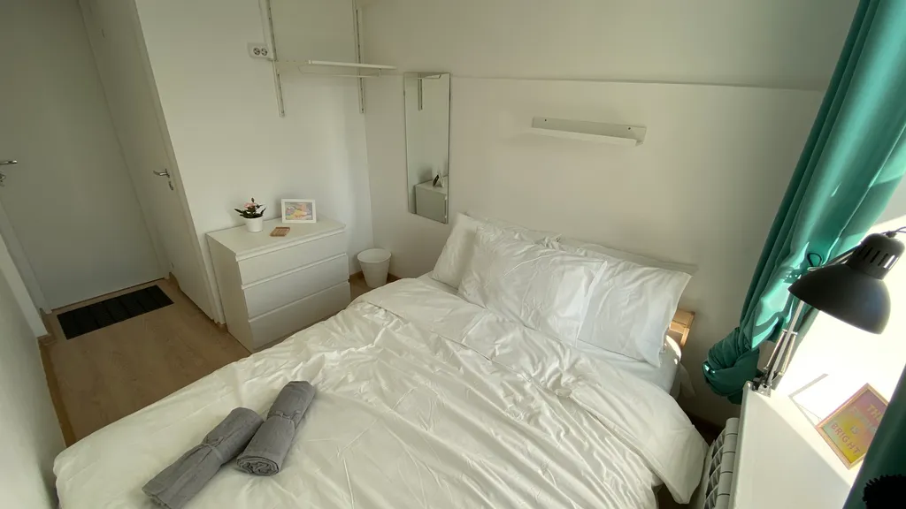 Квартира Светлая и уютная комната в центре Москвы — Москва