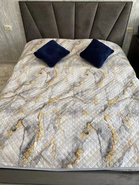 Студия с видом на Эльбрус