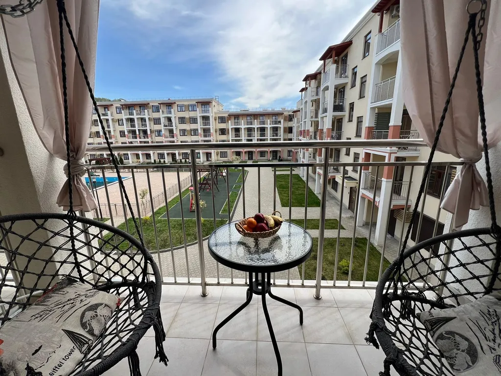 276 Студия на 3 человека с бассейнами